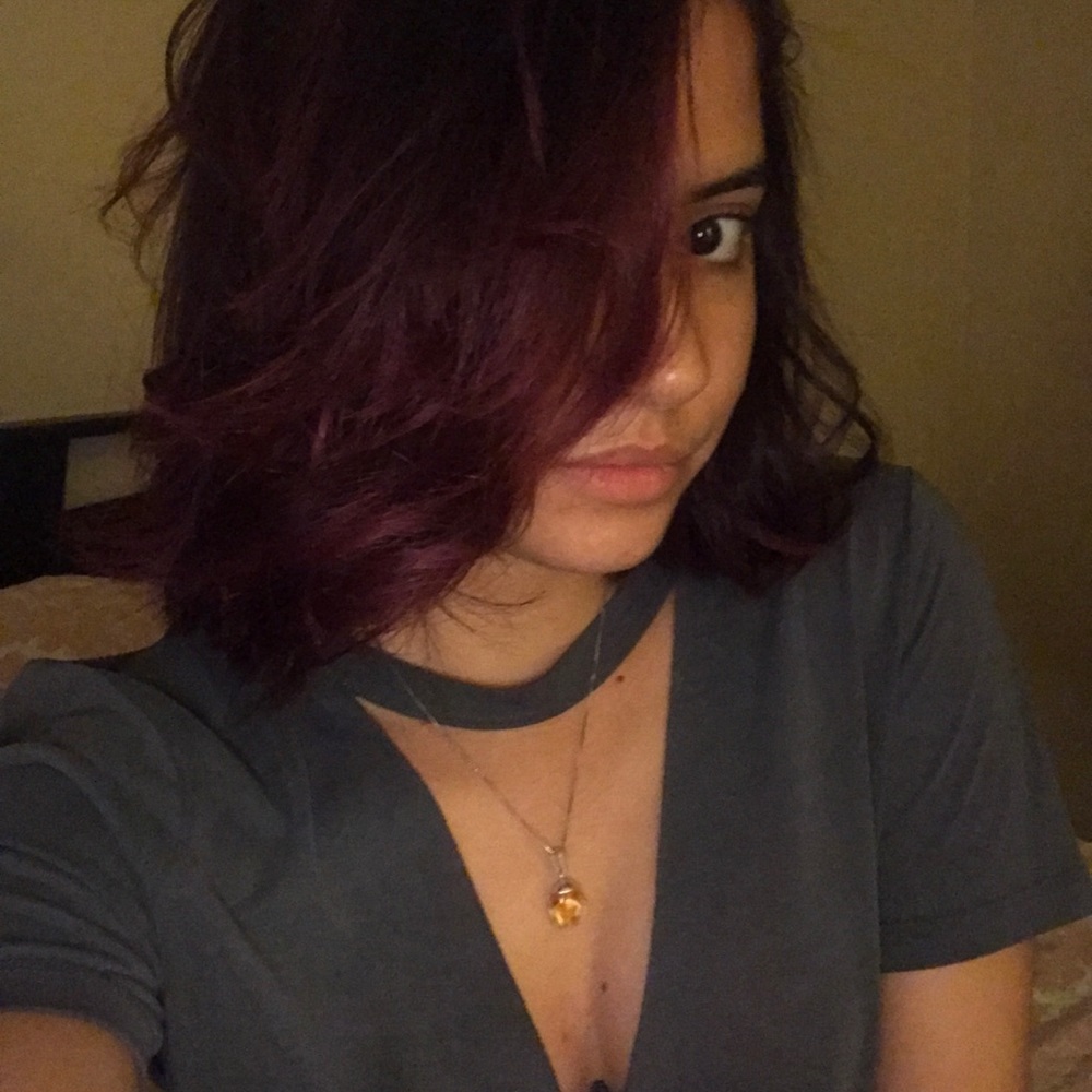 Meet your Posher, Daniella